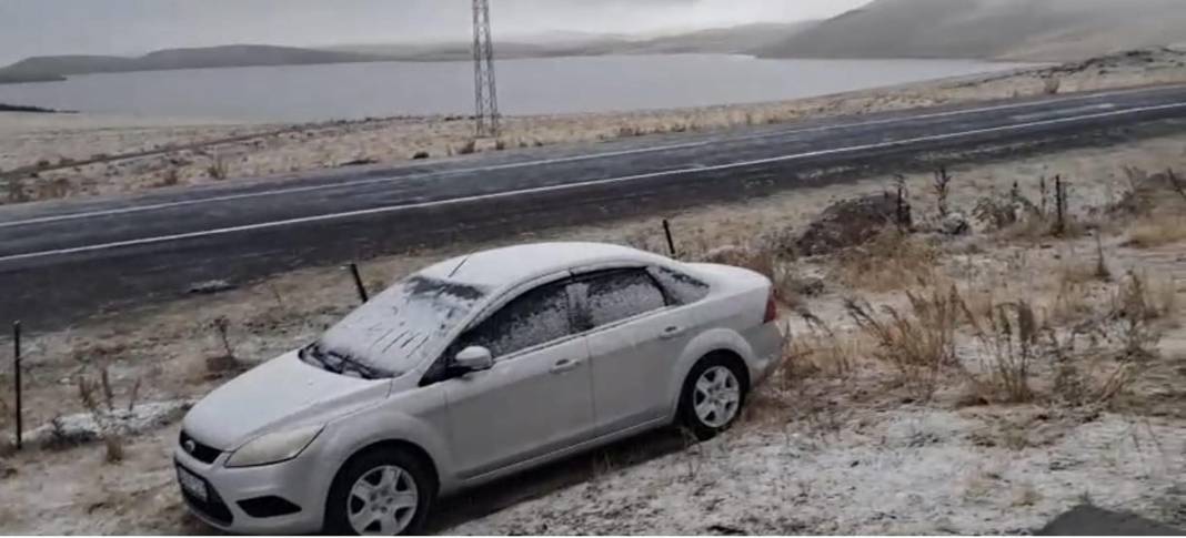 3 ilimiz beyaz örtüyle kaplandı! Kar kalınlığı 26 santimetre 8